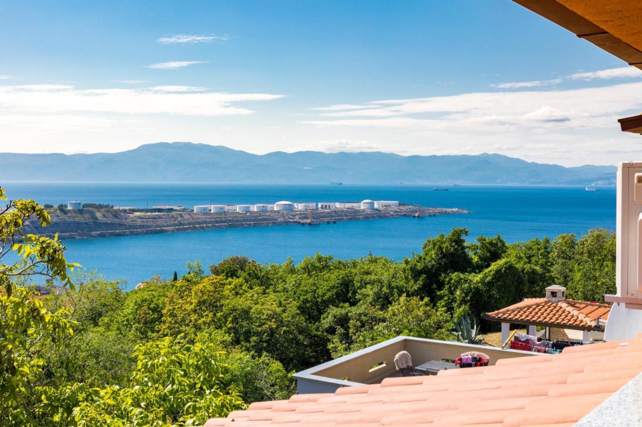 Apartmani Beba Omisalj Bagian luar foto